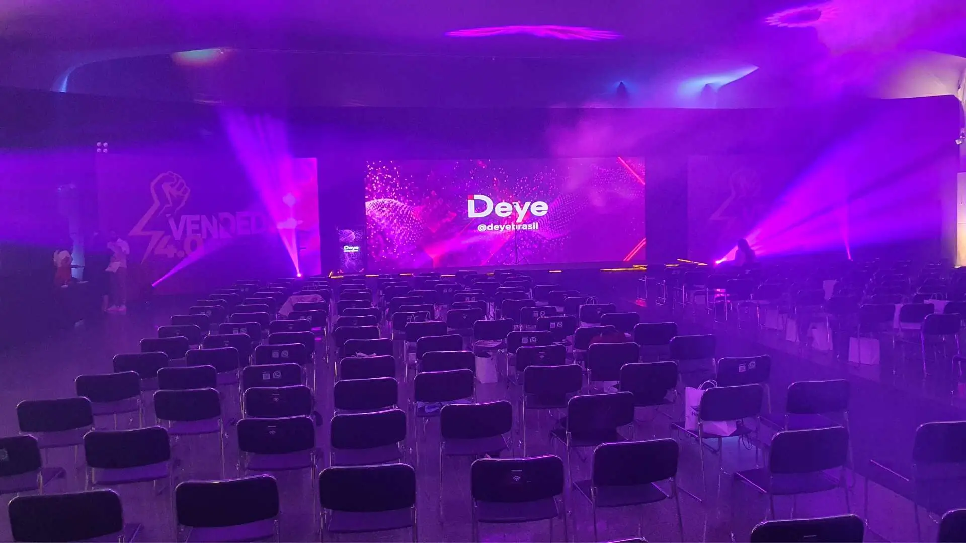 iluminacao-para-convencoes-e-congressos