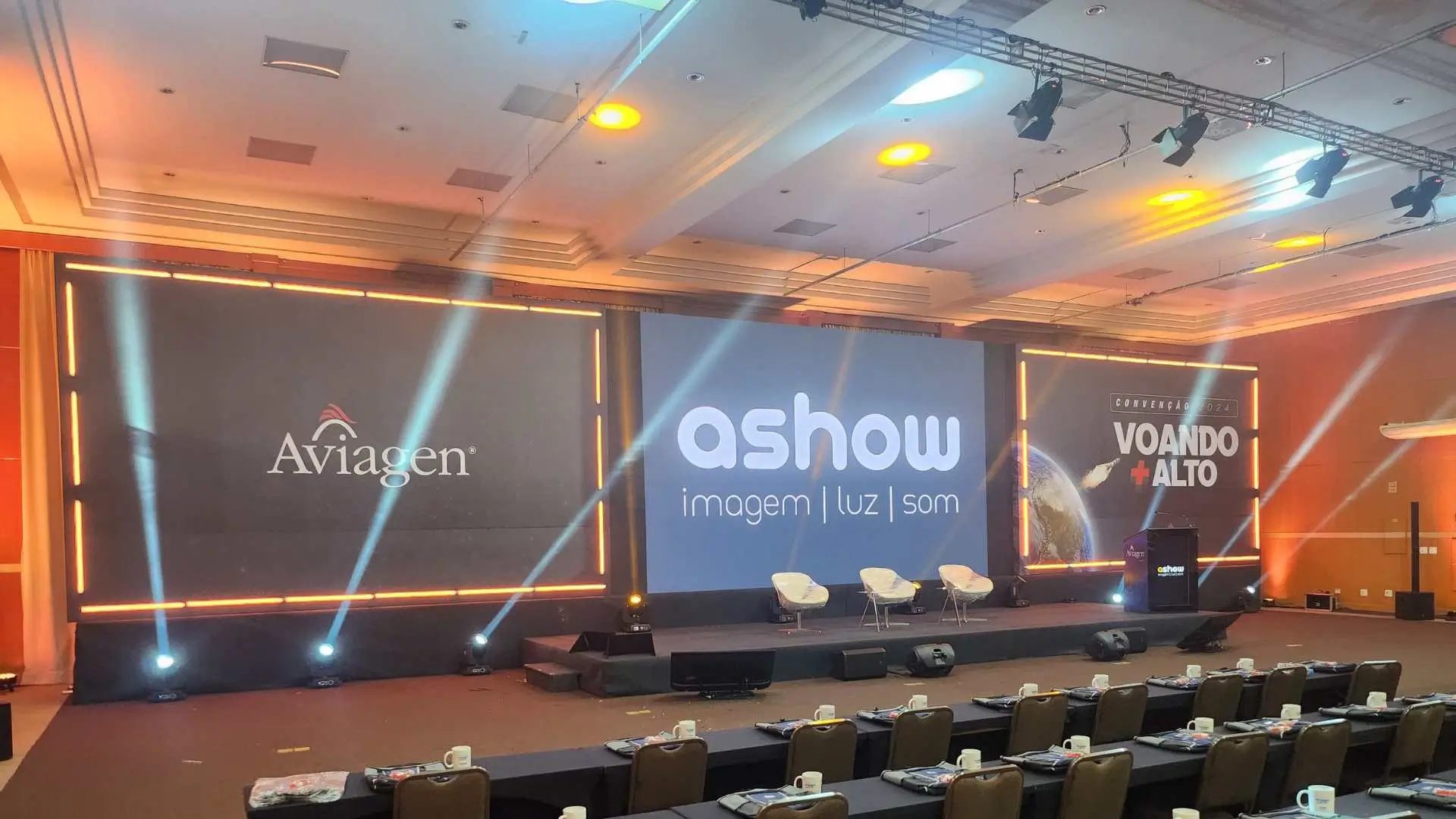 plenaria-cenografia-e-sonorizacao-para-eventos