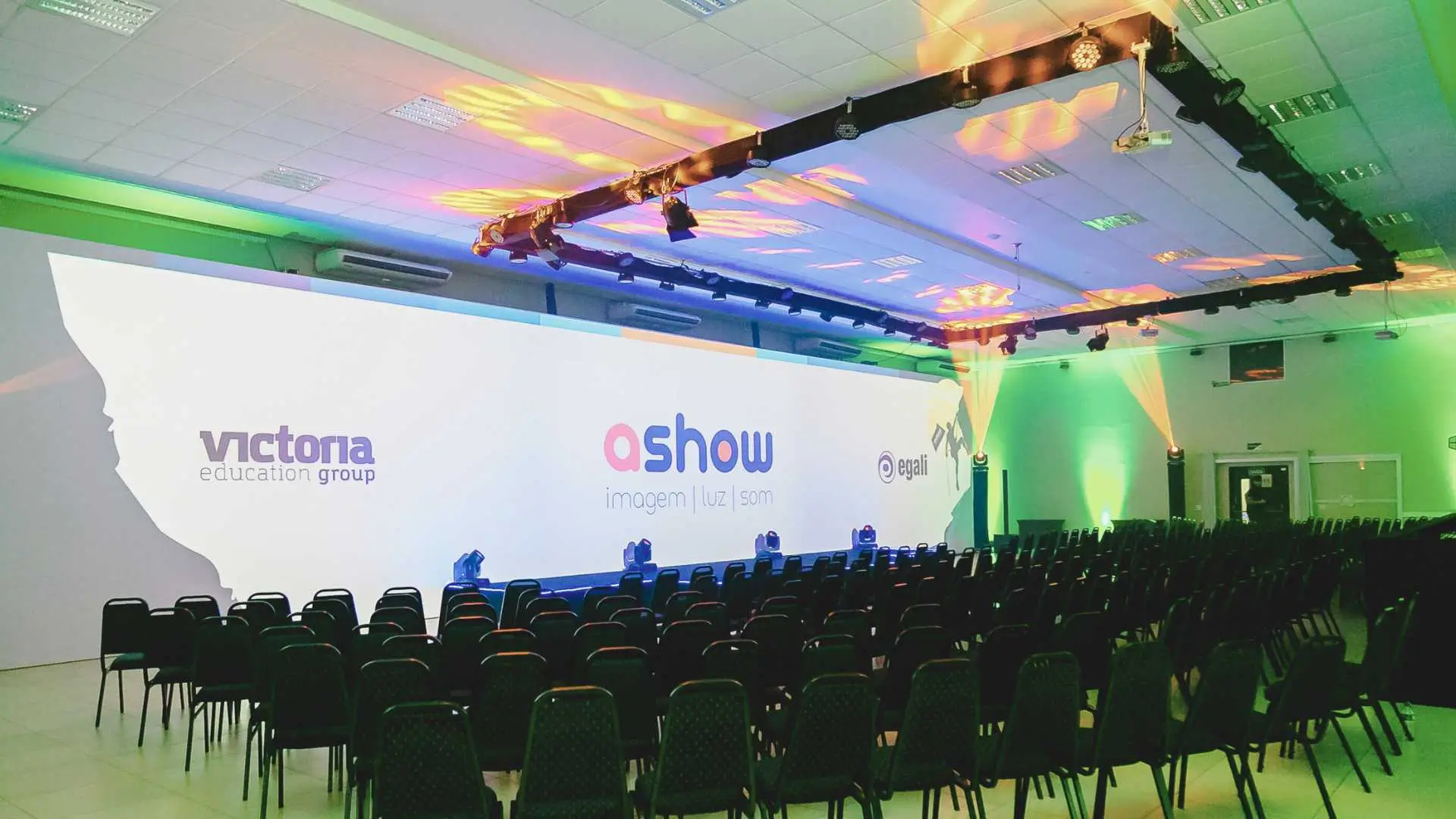 projecao-mapeada-para-eventos-corporativos-2